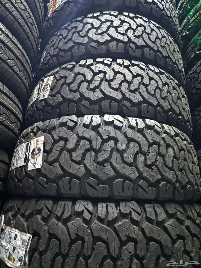 الكفرات حجري شكل B F Goodrich مقاسات 16. 17. 18. 0