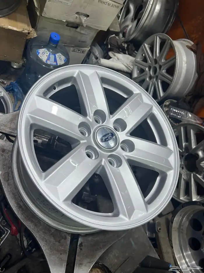 جنوط فورد F150 مقاس 17 8