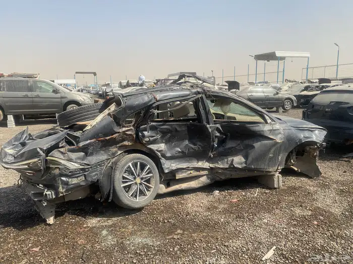 ازيرا 2022 قطع غيار تشليح 3