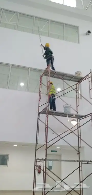 تنظيف واجهات زجاجية وكلادنج ووارضيات محلات تجارية وفلل. 5