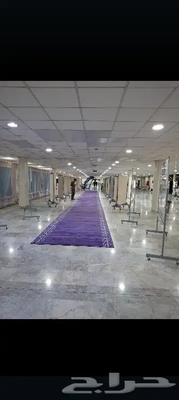 قهوجيين وصبابين كراسي وطاولات سماعات زل ملكي 5