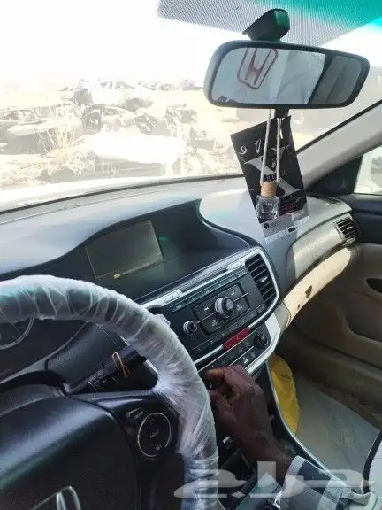 قطع غيار هواندا اكورد 2014 4