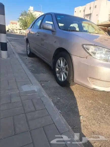تايوتا كامري 2005 فل كامل للبيع 3