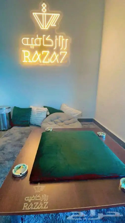 طاولات بلوت نحت او نقش خاص 87