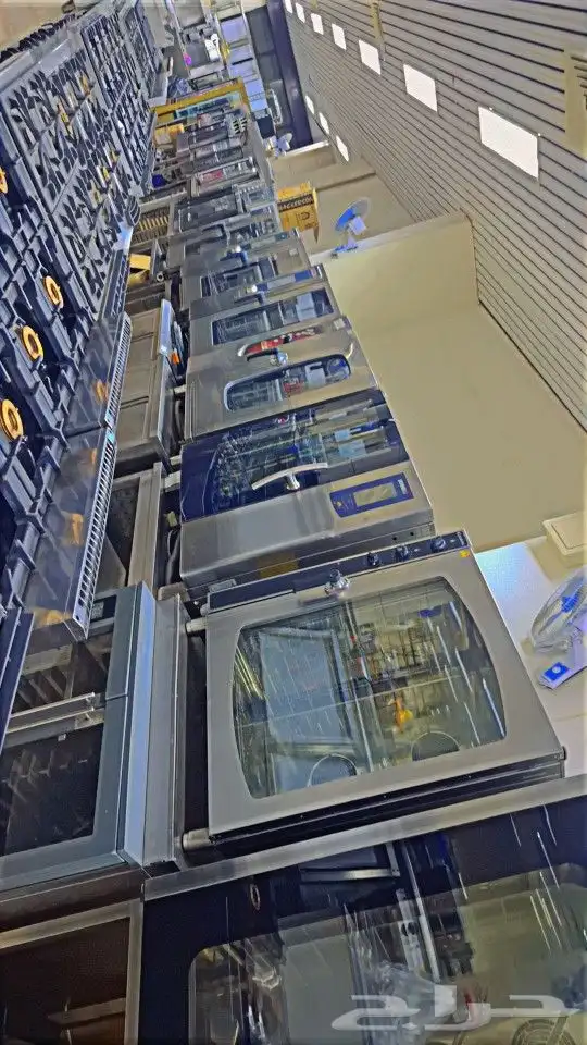 فرصة لا تعو ض بيع معدات مطاعم وكافيهات مستعملة ممتازة 24