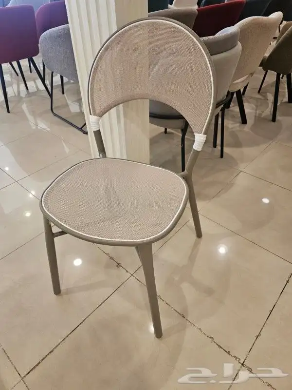 طاولات وكراسي خارجية 11