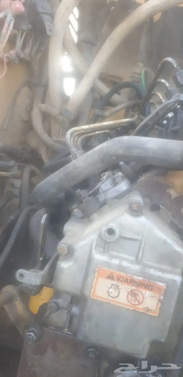 بوبكات كاتربيلر 226B 2010 (يحتاج مكينه) 4