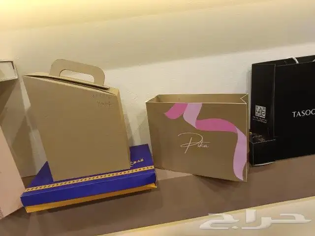 مطبعة  مطبوعات دعاية واعلان.  أكواب  أكياس ورقية. 16