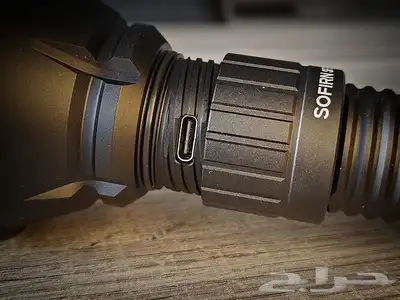 كشاف يدوي Sofirn بعيد المدى 964 متر 8