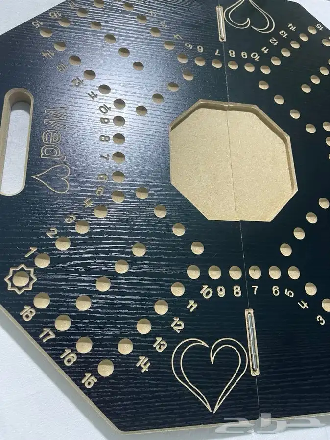 طاولات بلوت نحت او نقش خاص 51