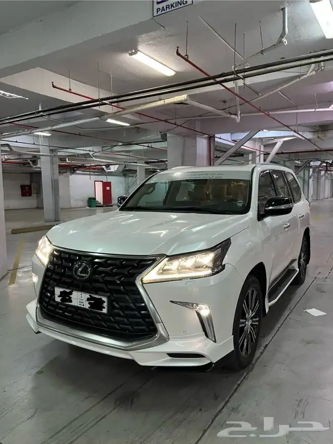 جيب لكزس 2021 - LX570 3