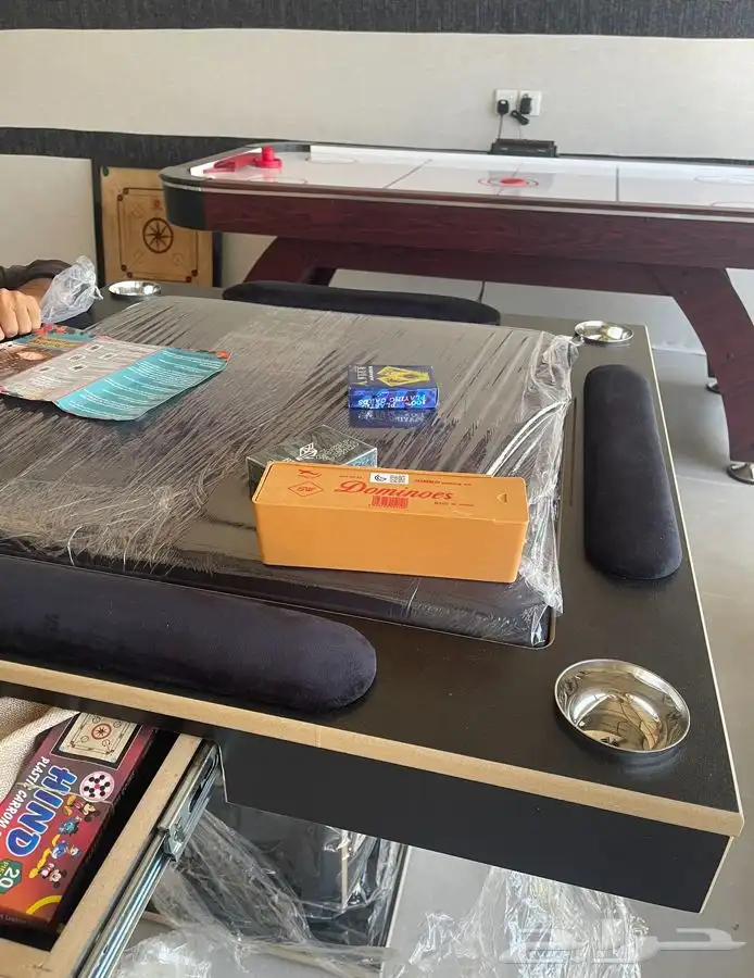 طاولات بلوت نحت او نقش خاص 6