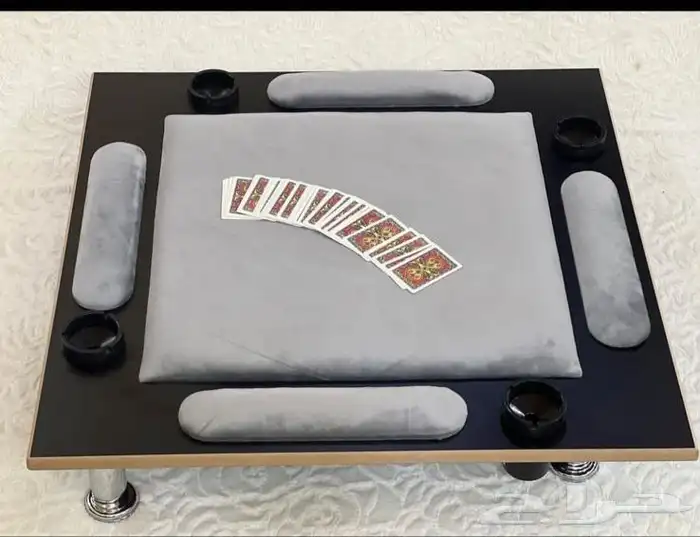 طاولات بلوت نحت او نقش خاص 59