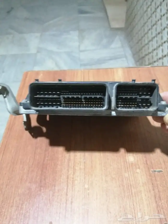 قطع غيار كورولا 2013 وقفل كبوت 1