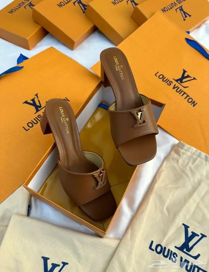 صنادل ماركات ماركة لويس سليبرات جيس حذاء عالي فيتون صندل قيس 15