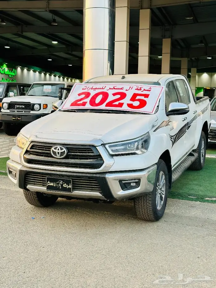 هايلكس غمارتين SGLX 2.7 بنزين دبل اتوماتيك 2025 1