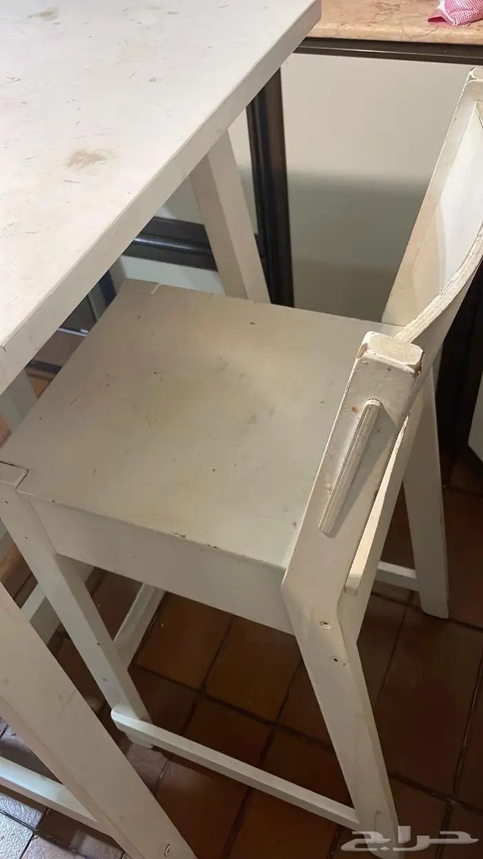 طاولة طعام من ايكيا 1