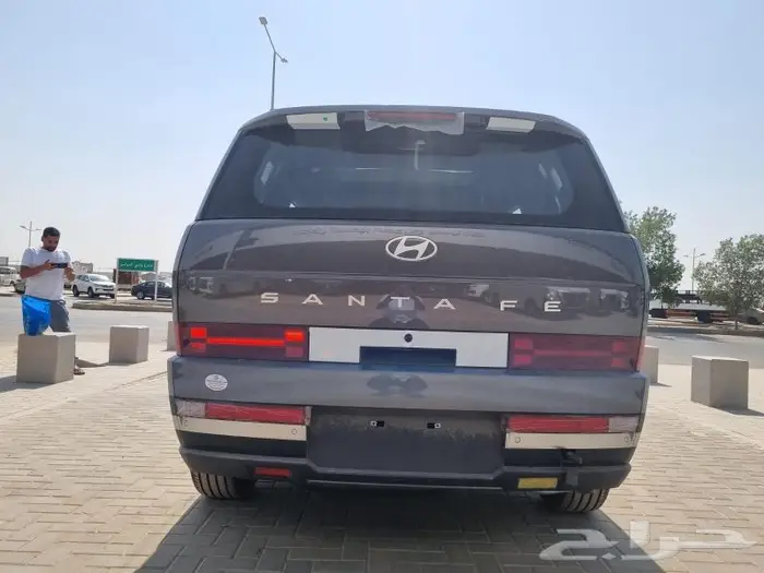 هونداي سانتافي كمفورت GLS موديل 2024 9