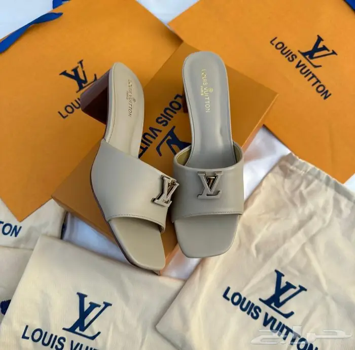 صنادل ماركات ماركة لويس سليبرات جيس حذاء عالي فيتون صندل قيس 19