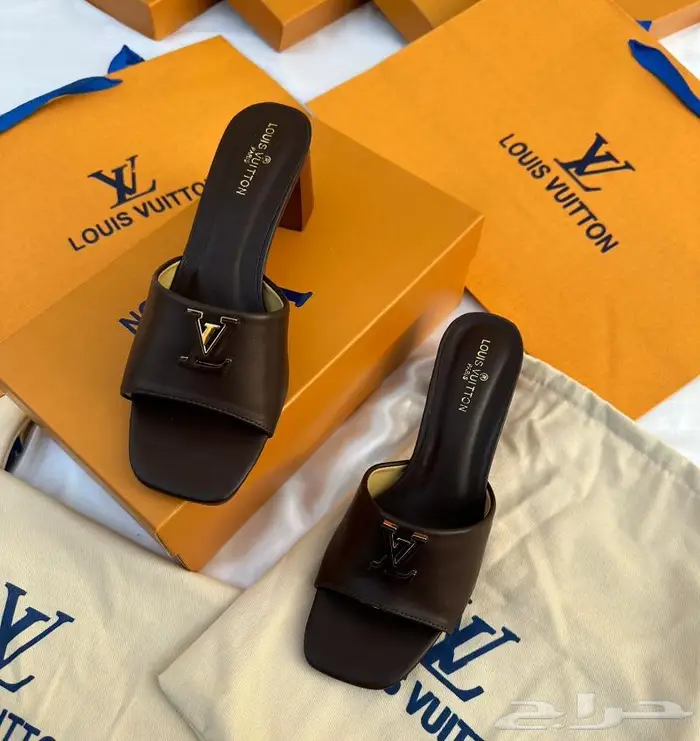 صنادل ماركات ماركة لويس سليبرات جيس حذاء عالي فيتون صندل قيس 12