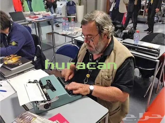 آلة كاتبة حروف عربية من أرقى الآلات وأكثرها موثوقية بالعالم 12