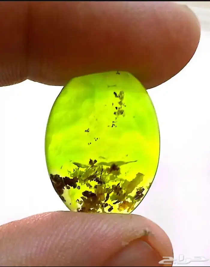 عقيق يمني اخضر صافي ومشجر من النوادر 0