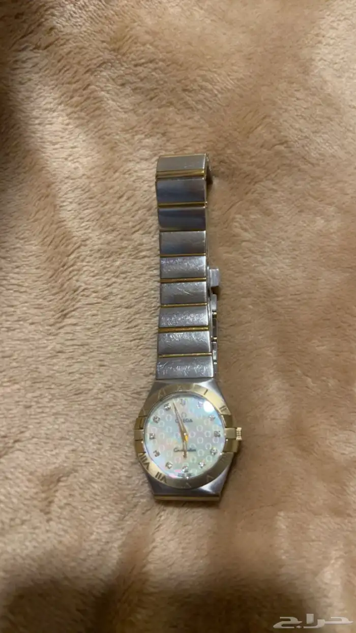 ساعات 16