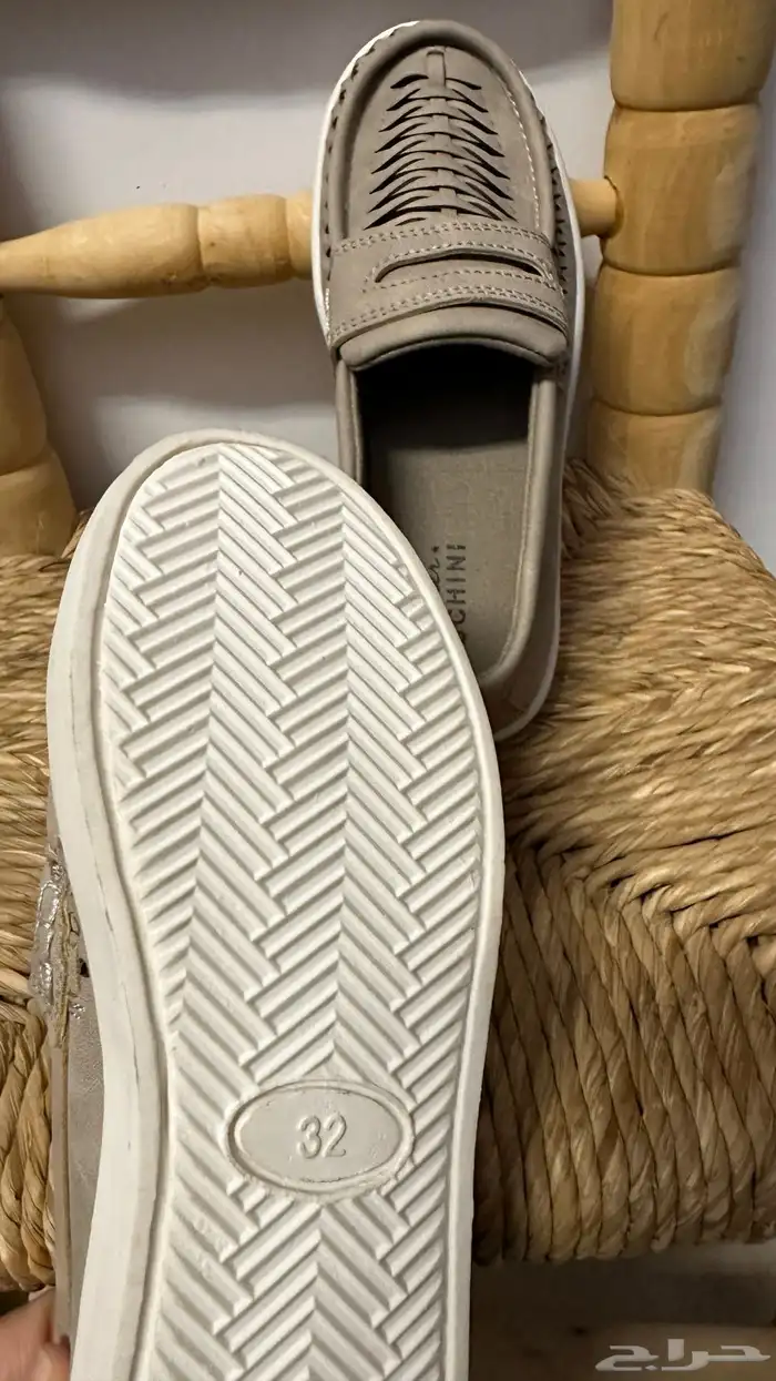 discount   جزمة اطفال جديده polo 5