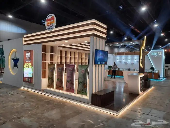 بوثات المعارض وتنظيم المعارض وجميع اعمال الكلادنق والزنكور 1