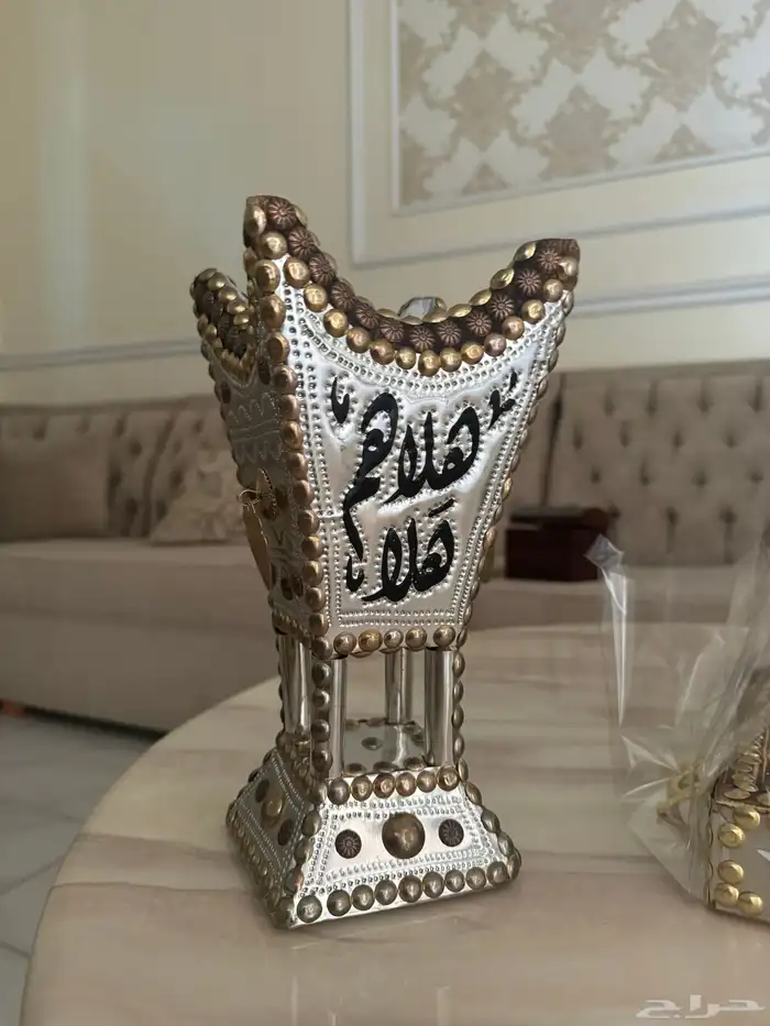 للطلب مباخر او طقم بالكتابه 2