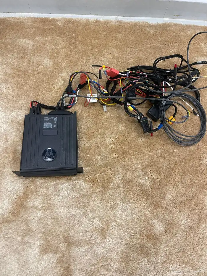 جهاز كنود motorola موتورولا نطاق UHF و VHF 1