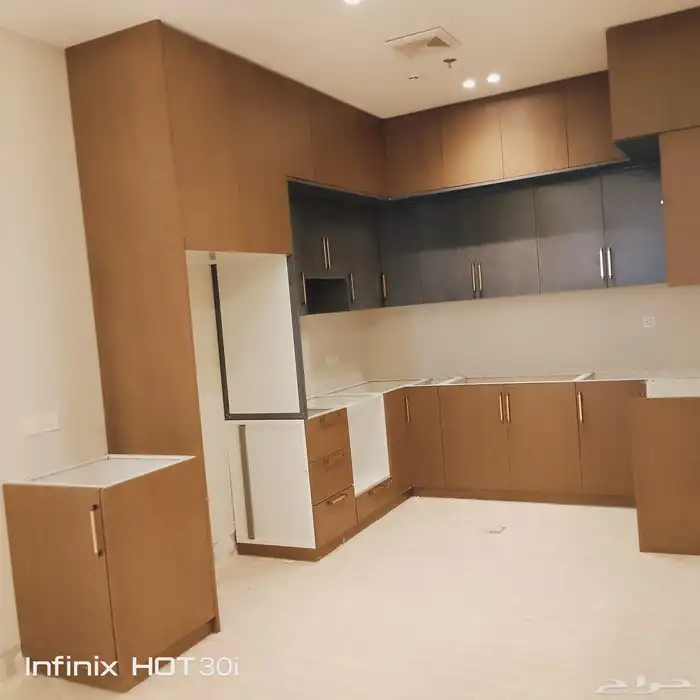 ورشة نجارة وألمنيوم تفصيل وصيانه 11