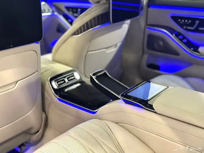 مرسيدس جوهرة S63 2024 8