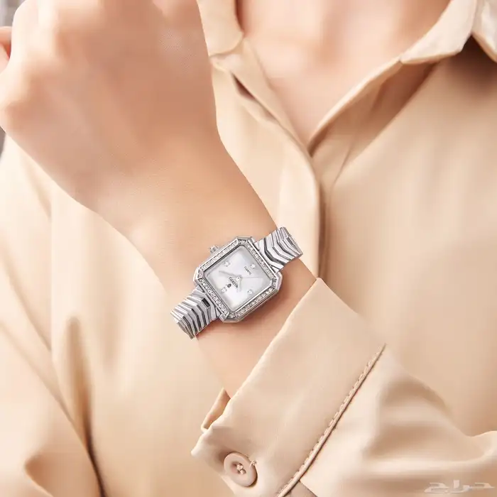 ساعات نسائية 65