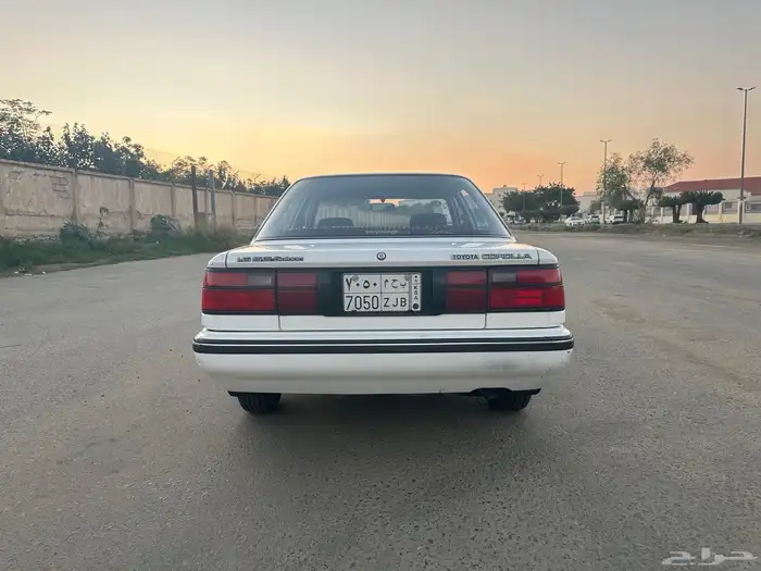 كورولا 1992 مخزنة ونادرة 3