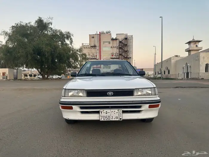 كورولا 1992 مخزنة ونادرة 1