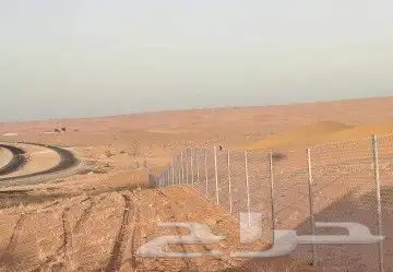 متخصصون في تركيب الشبوك للمزارع والملاعب والكسارات 3