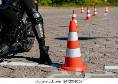 تدريب قياده الدراجات النارية - حتى تتمكن 1