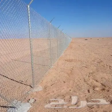 نحن نقوم بتوريد وتركيب جميع انواع الشبوك مزارع كسرات ملاعب ت 4