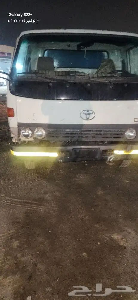 وايت تويوتا مديل97مجدد غير مفحوص اكثر من 5 طن طقم كفرات 6