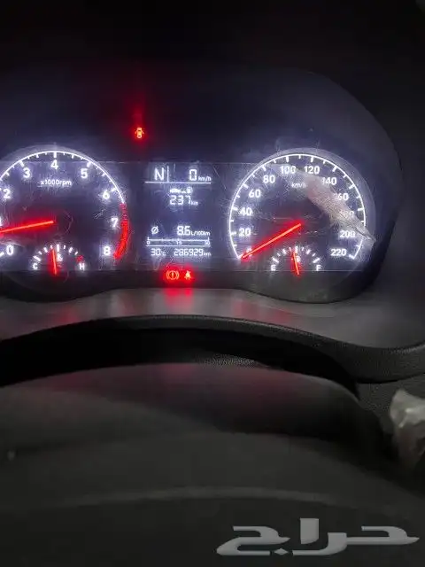 سرير طبي للبيع نظيف جدا 1000 3