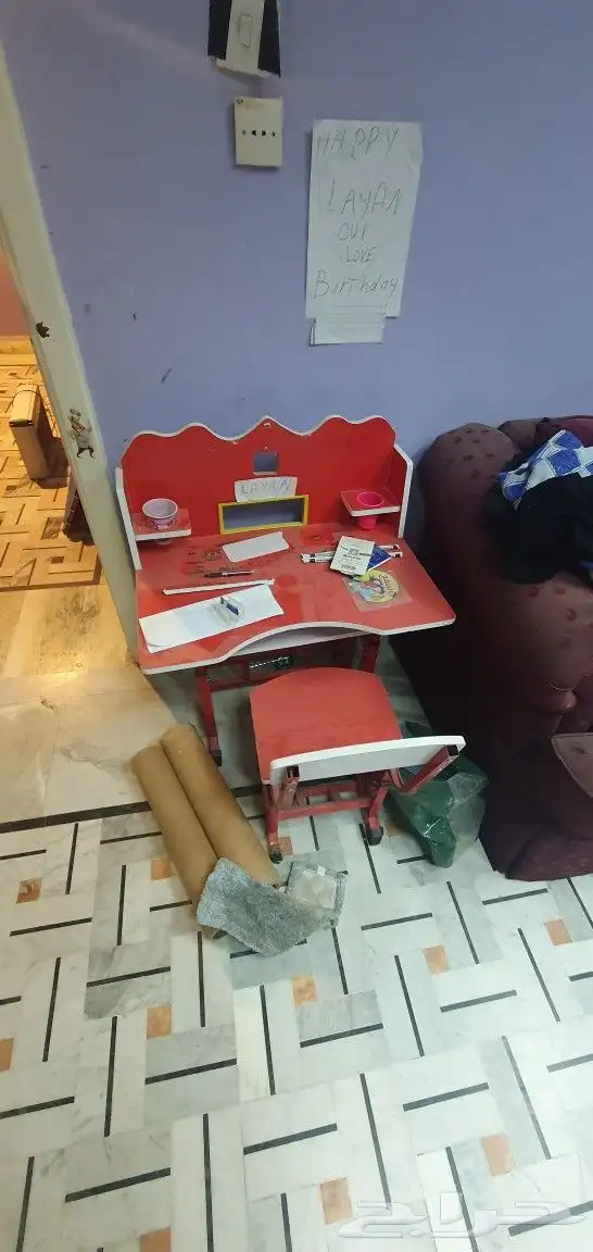 طاولة مكتب أطفال وعجلة أطفال 1