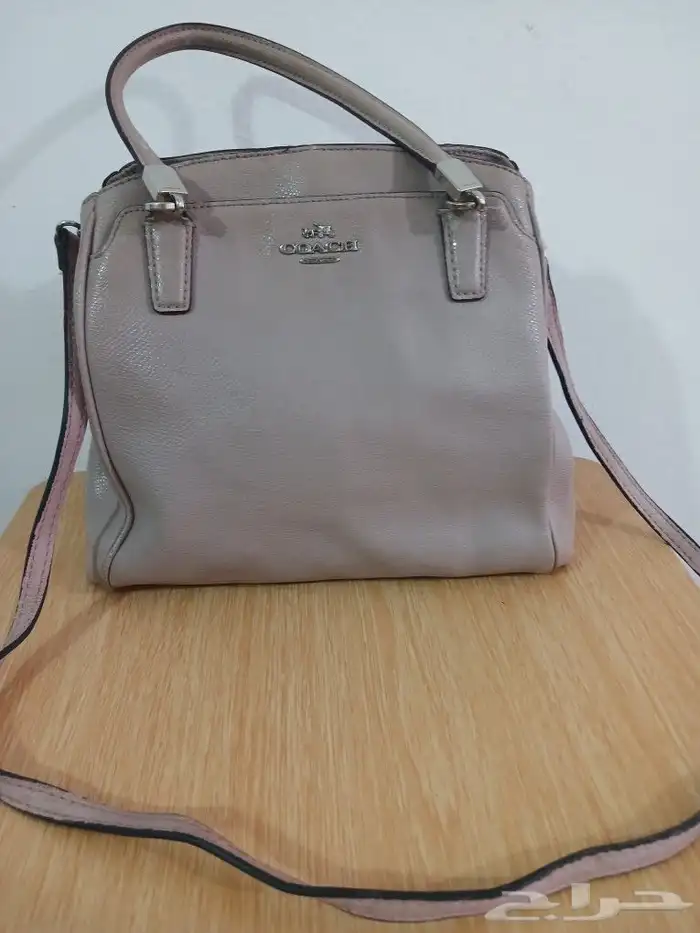 شنط كوتش دكنى مايكل كورس موديلات حديثه 8