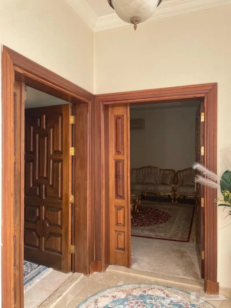 للبيع فيلا فاخره في حي البساتين موقع مميز 9