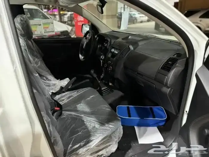 ايسوزو ديماكس جوانب 2025محرك 1900 CC 150حصان 13