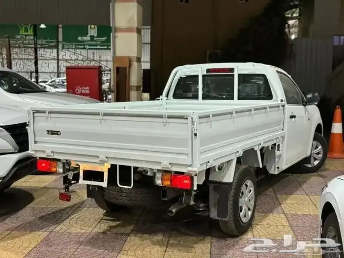 ايسوزو ديماكس جوانب 2025محرك 1900 CC 150حصان 14
