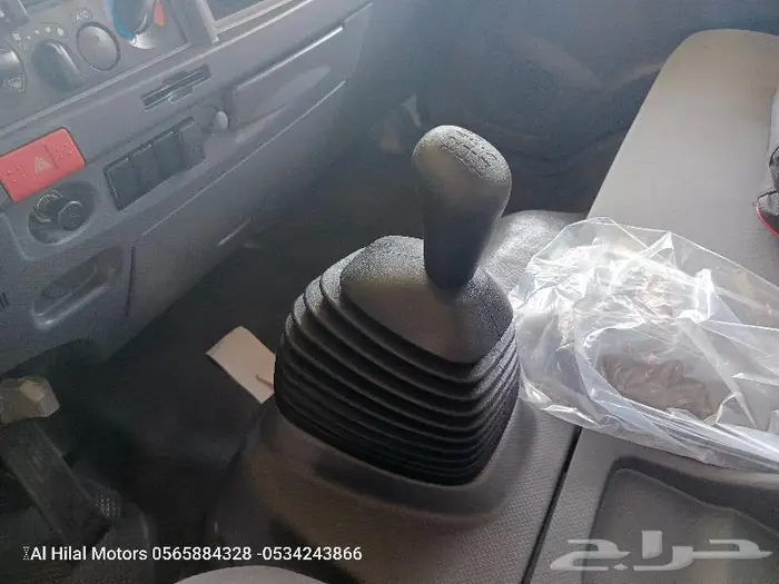 عرض اليوم ايسوزو دينه 5 طن شاص4.95 م 9