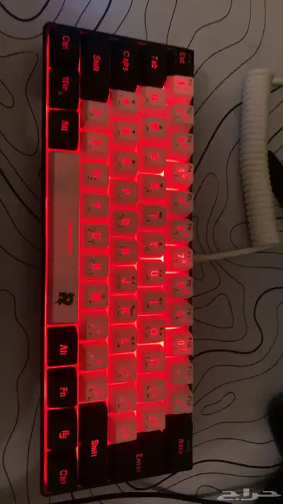 شاشه acer و ماوس وكيبورد 4