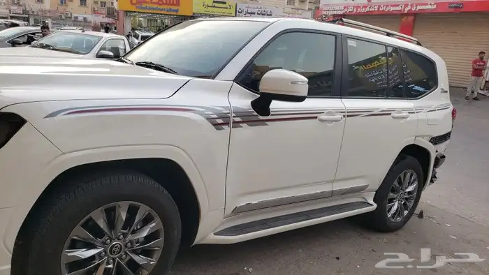 تيوتا جيب لاندكروزر 2024 2