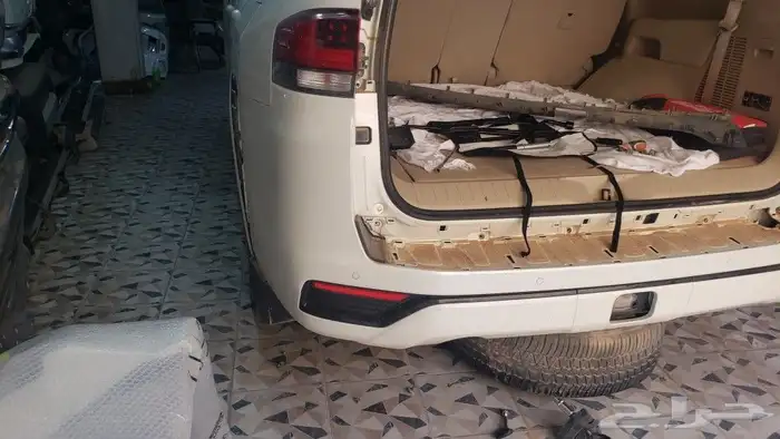 تيوتا جيب لاندكروزر 2024 8